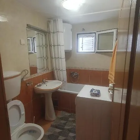 Luka Apartamento Budva